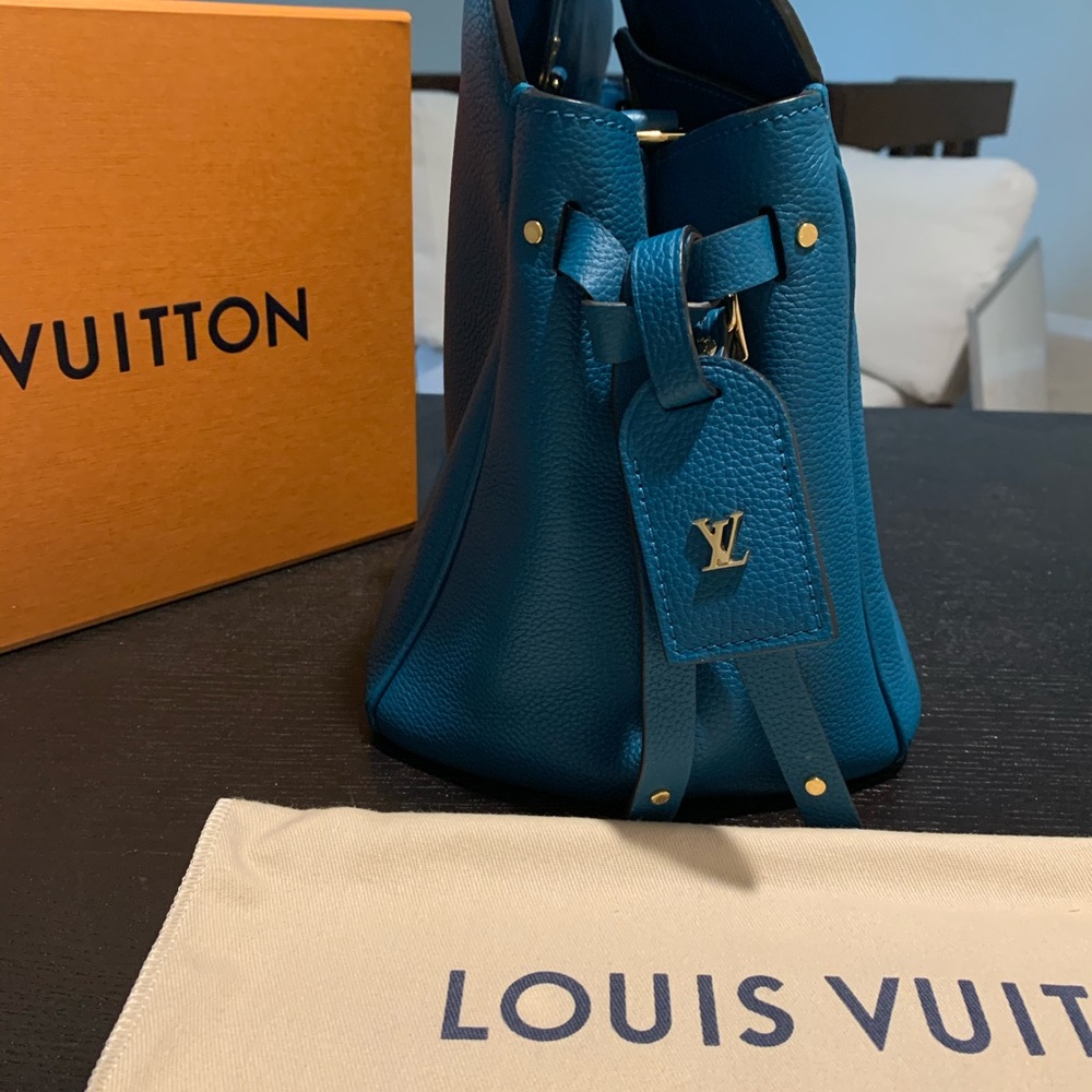 Authentic Louis Vuitton Milla MM